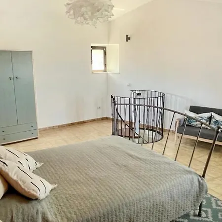 Medieval Penthouse With Sunset Panoramic Views Apartamento Giove