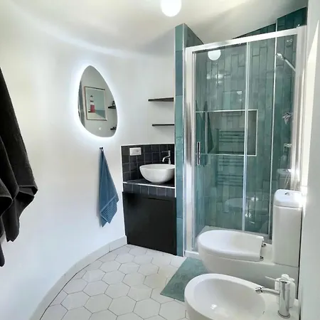 아파트 Medieval Penthouse With Sunset Panoramic Views *