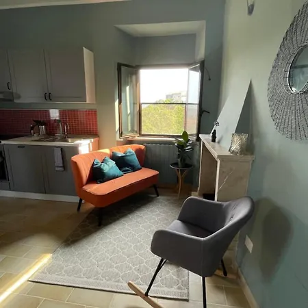 아파트 Medieval Penthouse With Sunset Panoramic Views